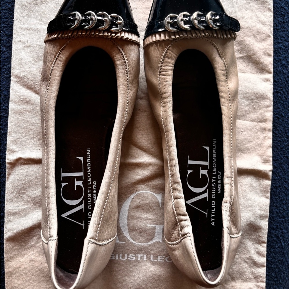 AGL Black and Cream Flats